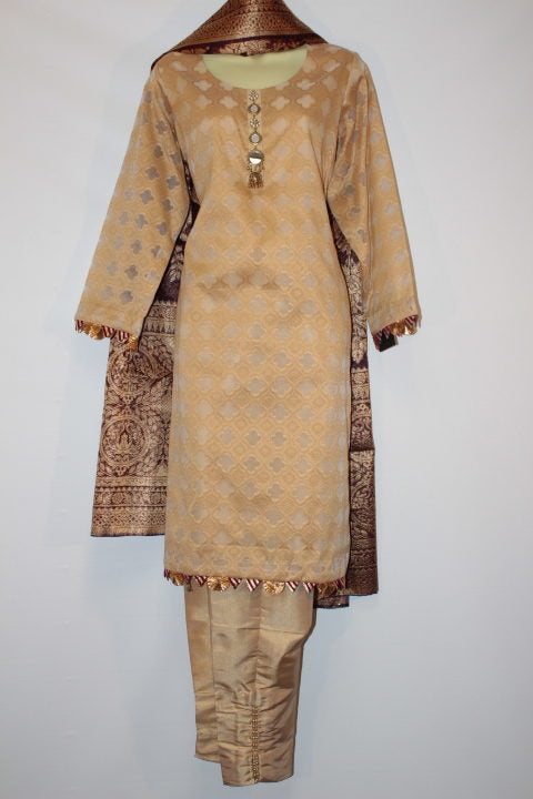 Pakistani Yellow Gold Brosha Women Outfit