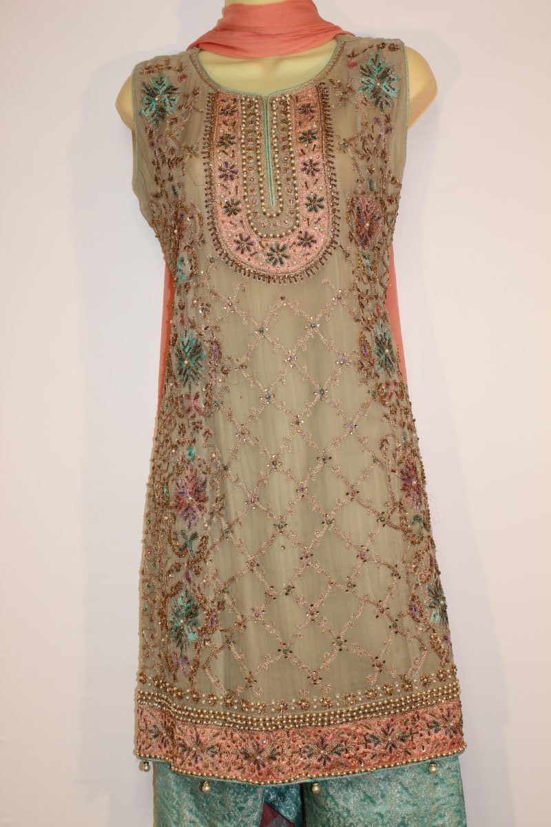 Pakistani Grey Embroidered Women Outfit