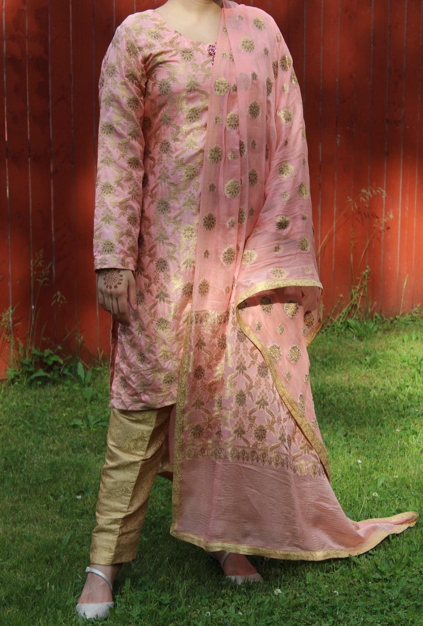 Pakistani Rose Pink Women Outfit