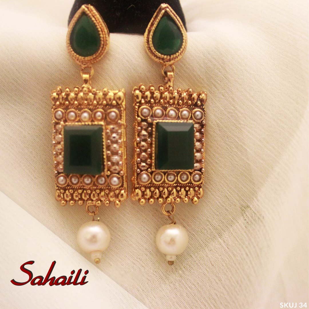Pakistani Square Gold Earrings